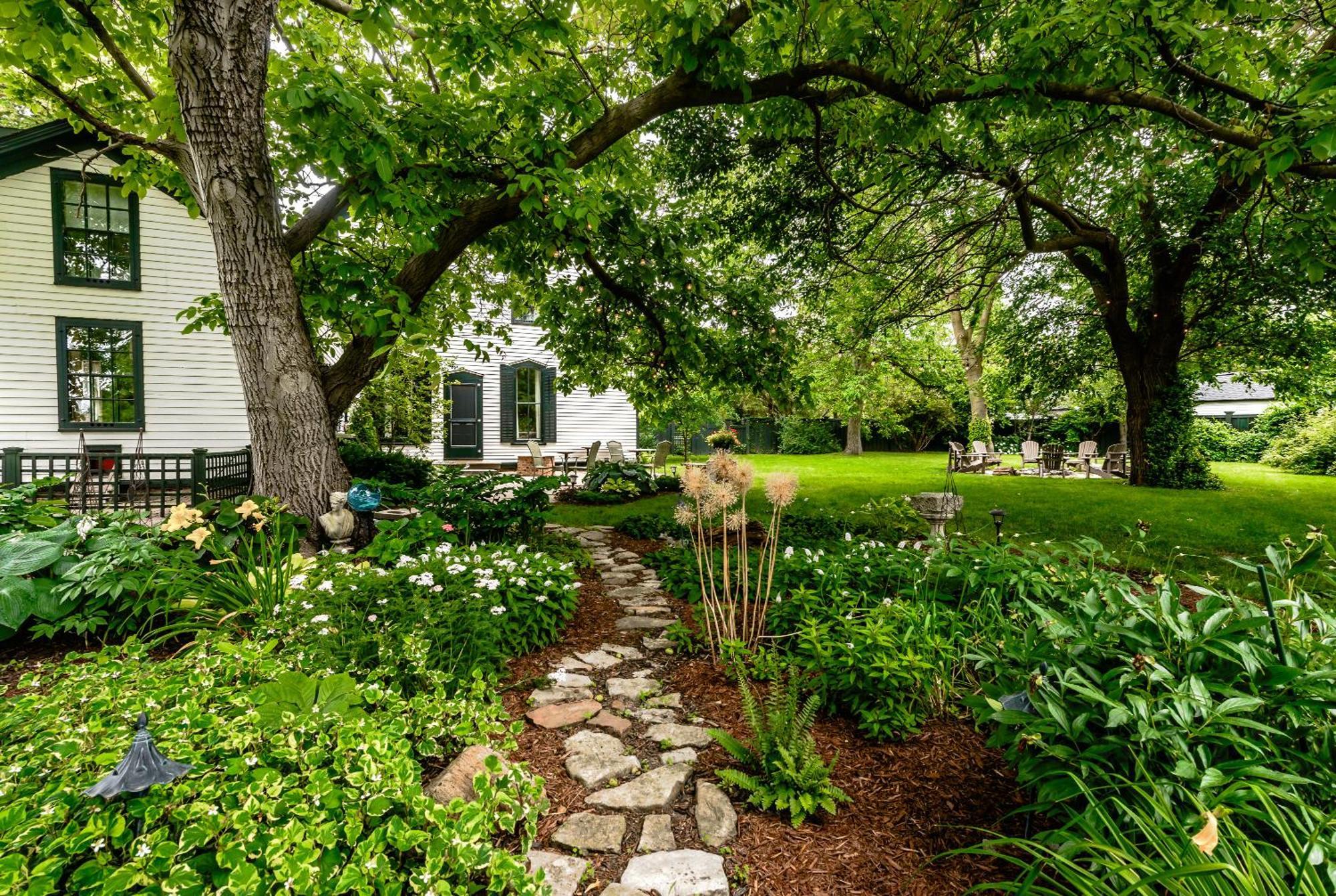 Woodbourne Inn Niagara-on-the-Lake Dış mekan fotoğraf